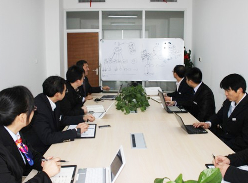 覽岳開(kāi)展“加強(qiáng)責(zé)任心,嚴(yán)把質(zhì)量關(guān)”的主題研討會(huì) 覽岳開(kāi)展“加強(qiáng)責(zé)任心,嚴(yán)把質(zhì)量關(guān)”的主題研討會(huì)